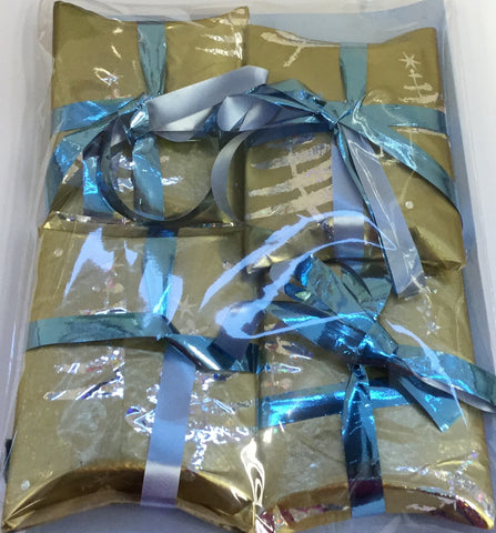 4 x Christmas Gift Boxes and ribbon