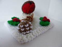 Knitted Christmas Table Decoration