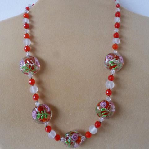Red White Glass Crystal Flower Necklace