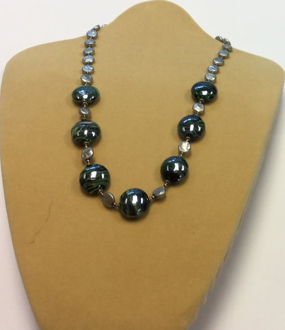 Green Silver Shell Glass Necklace