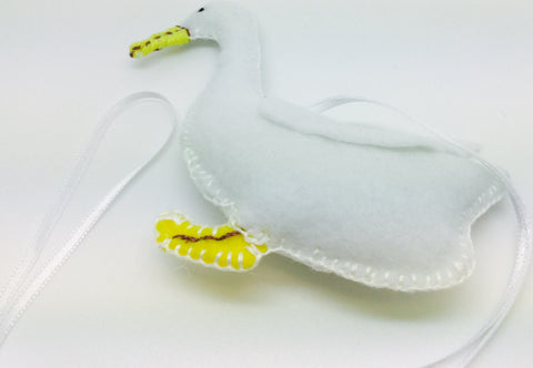 Duck Hang Decoration